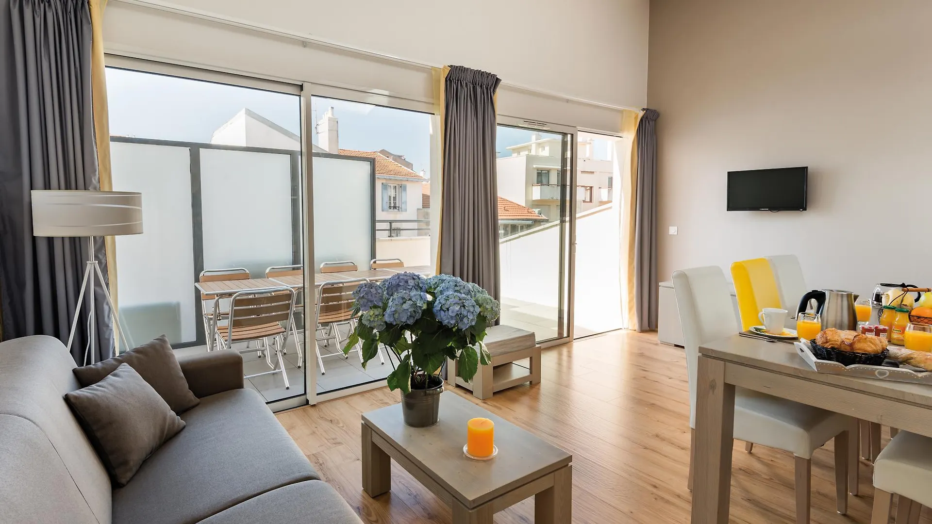 Aparthotel Lagrange Vacances Les Patios Eugenie Biarritz