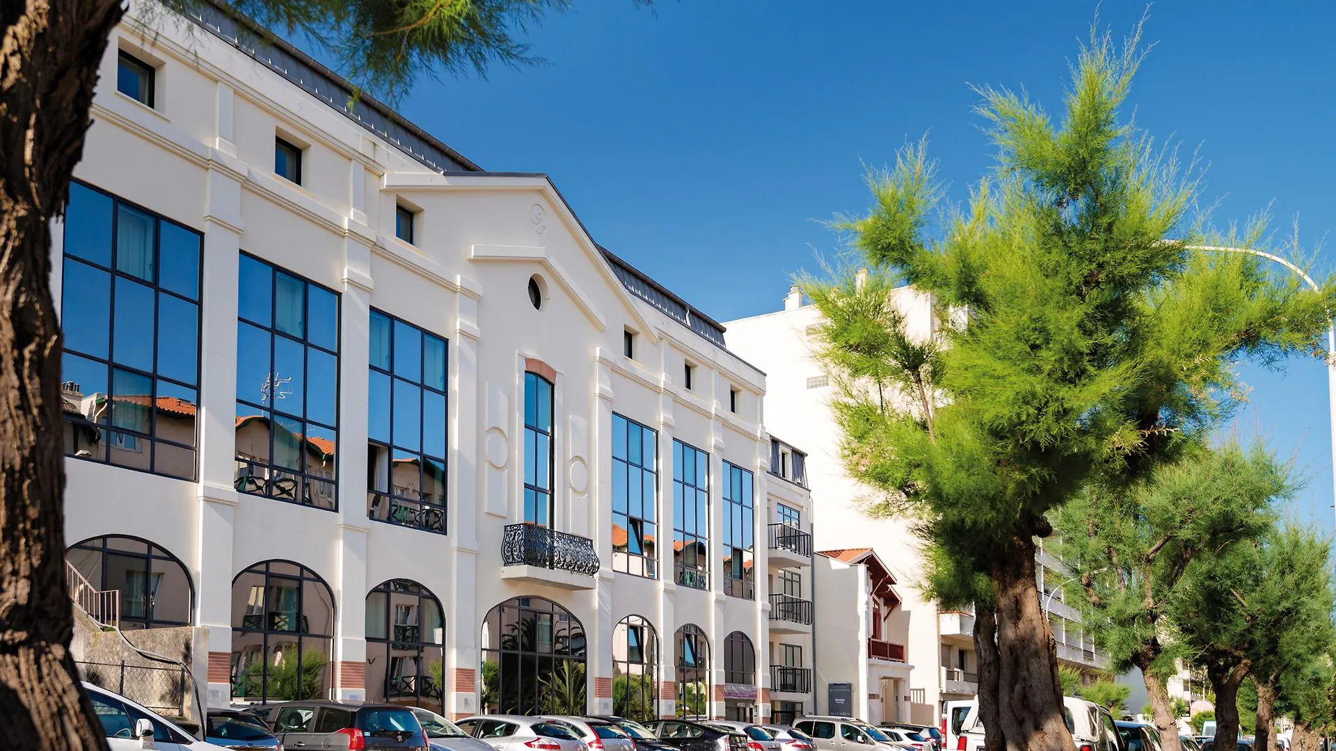 Lagrange Vacances Les Patios Eugenie Biarritz