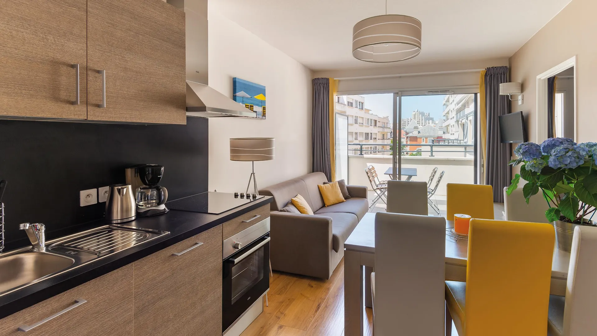 **** Apartahotel Lagrange Vacances Les Patios Eugénie Biarriz Francia