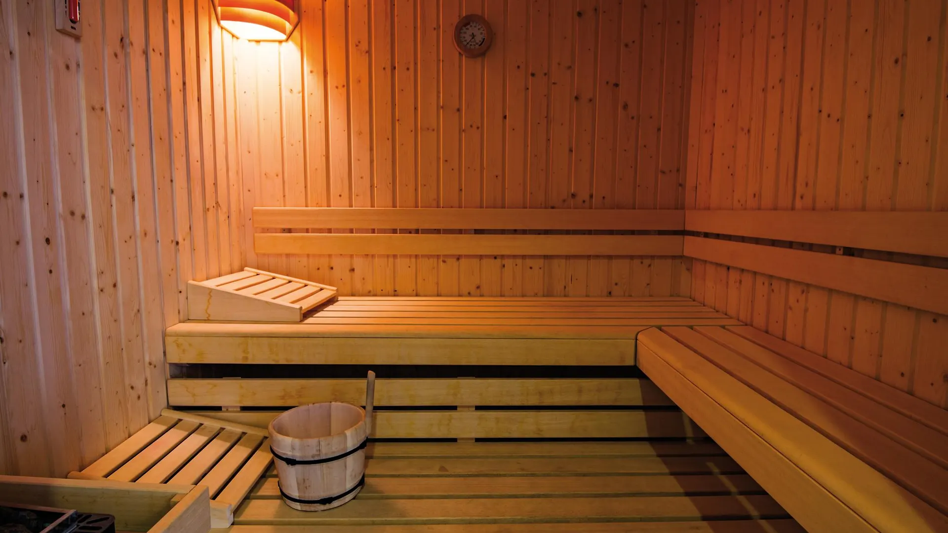 Apartahotel Lagrange Vacances Les Patios Eugénie Biarriz