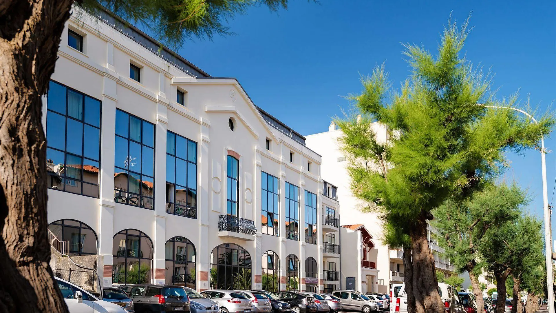 Lagrange Vacances Les Patios Eugénie Biarriz Apartahotel
